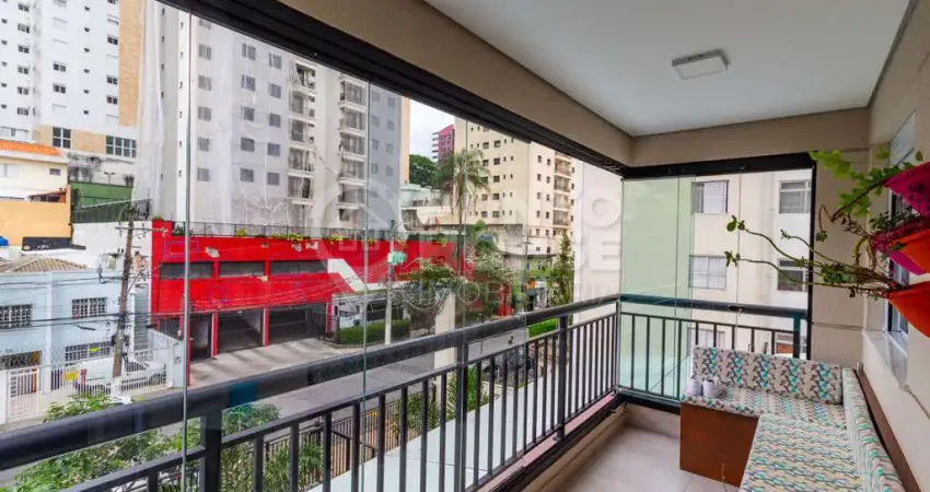 Apartamento mobiliado à venda bairro Saúde 2 dormitórios, 2 banheiros e 1 vaga