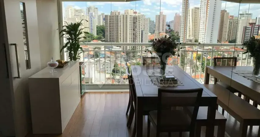 Apartamento à venda Saúde, 2 dormitórios, suíte, 1 vaga, lazer, reformado e vago
