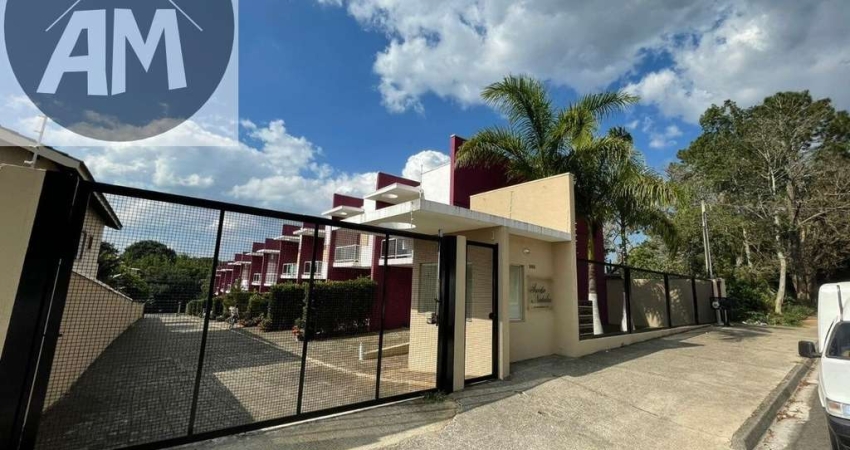 Aluga-se Casa em Condomínio no Jardim dos Pinheiros ? 3 Dormitórios (1 Suíte), Excelente Localização