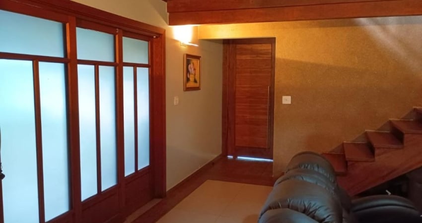 Espetacular Chácara Disponível para Venda no Condomínio Cortina D´Ampezzo