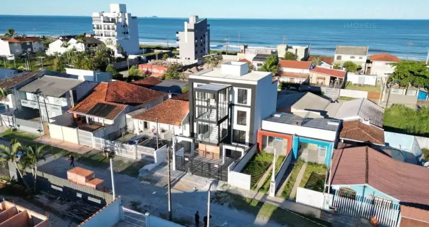 Apartamento pertinho da praia do Balneário Perequê!