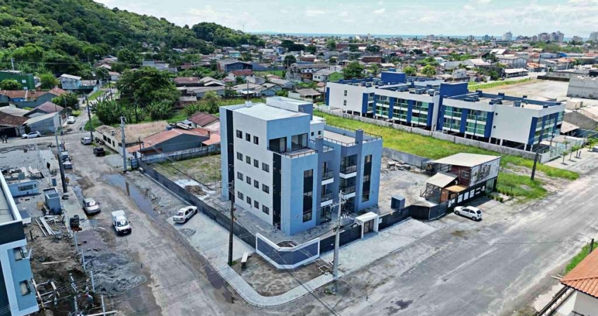 Ap em Caiobá com 2 quartos (1 suíte) - novo e moderno