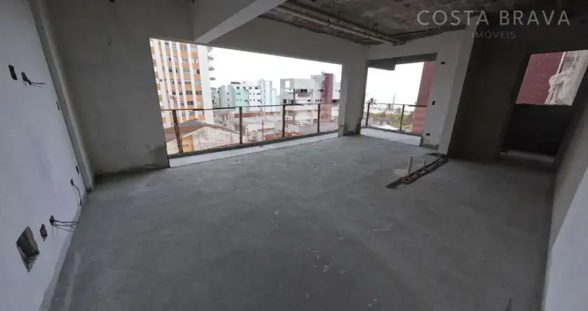 Apartamento de quinto andar com linda vista para o mar!
