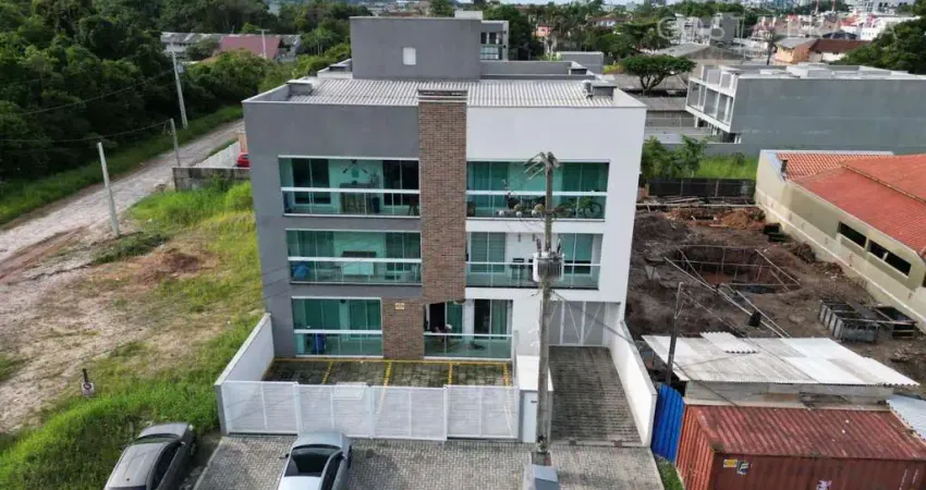 Apartamento em Caiobá  -  Matinhos