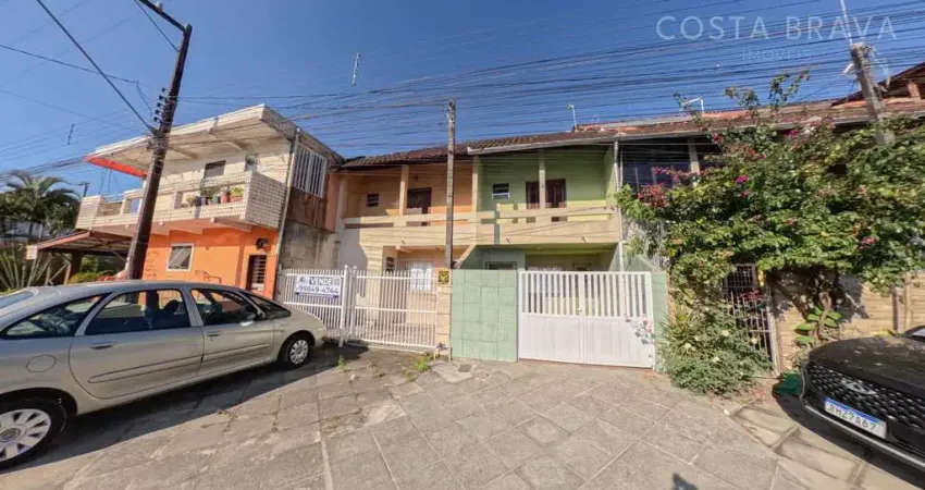 Casa com 2 quartos à venda na Rua Sanei, 06, Caiobá, Matinhos