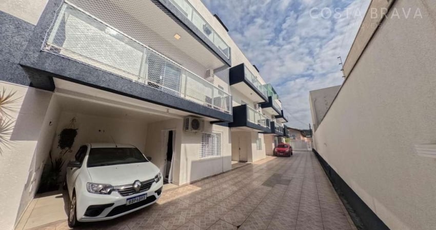 Casa com 4 quartos à venda na Avenida Guarapuava, 1320, Caiobá, Matinhos