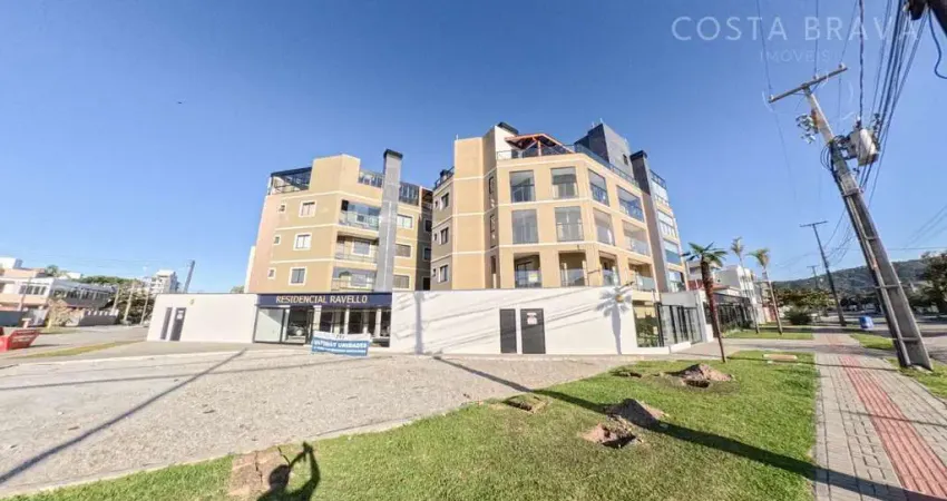 Apartamento novo em caiobá, com piscina próximo ao mar, prédio novo