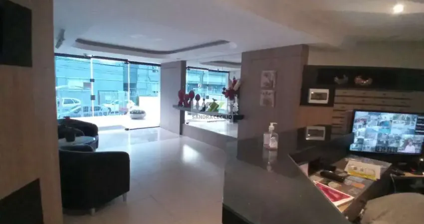 Apartamento com 2 quartos, Centro, Florianópolis - R$ 645 mil, Cod: 1644