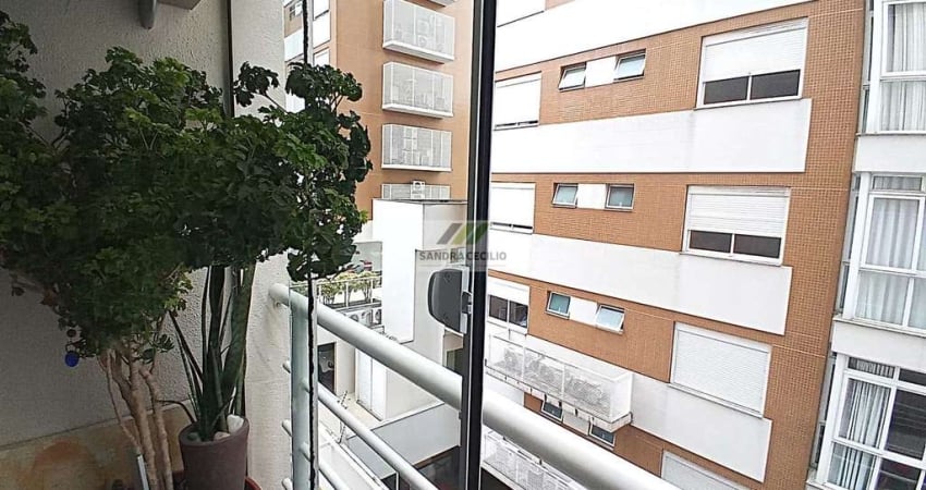 Apartamento com 2 quartos, Centro, Florianópolis - R$ 750 mil, Cod: 1650