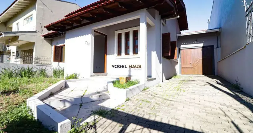 Casa com 2 quartos à venda na Avenida Doutor Severo da Silva, 783, Mont Serrat, Canoas