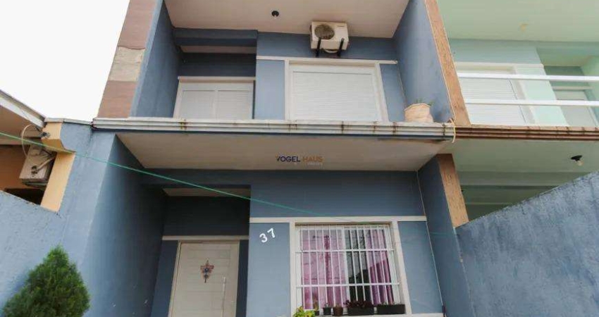 Casa com 3 quartos à venda no Igara, Canoas 