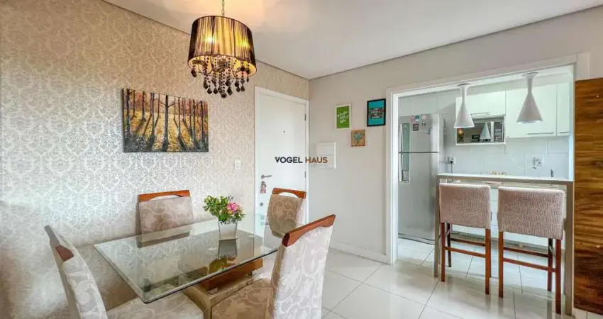 Apartamento mobiliado com ótima localização universitária