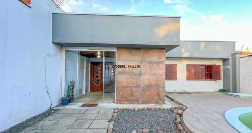 Casa térrea com piscina no bairro nossa senhora das graças - canoas.