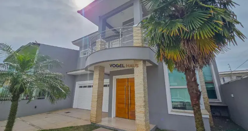 Casa de 4 dormitórios sendo 1 suíte, mobiliada, climatizada com 10 splits, amplo espaço com área gourmet, jardim e piscina - bairro fátima