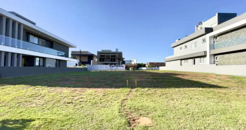 Terreno em condomínio fechado à venda na Rua Manuel Bandeira, 455, Marechal Rondon, Canoas