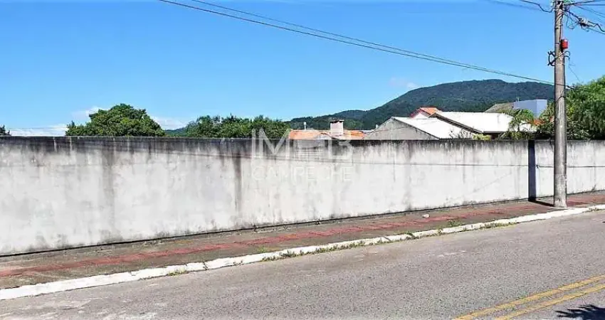 Terreno à venda na Rua Canto das Corujas, 44, São João do Rio Vermelho, Florianópolis