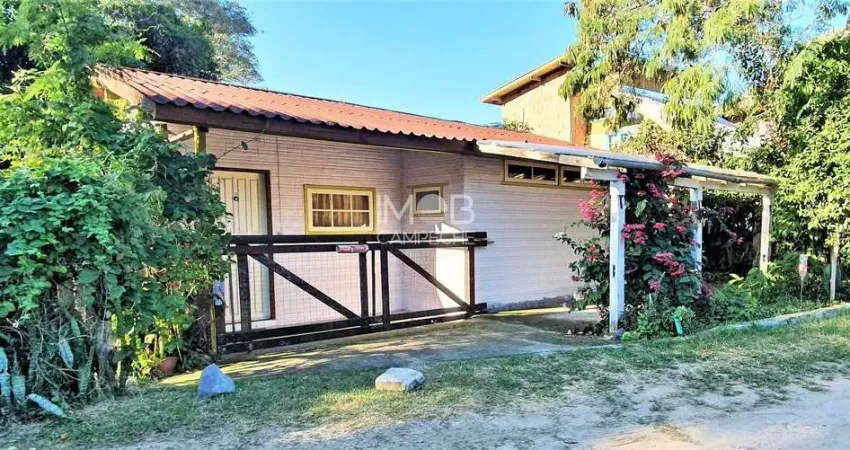 Casa com 2 quartos à venda na Servidão Knussen, 143, Rio Tavares, Florianópolis