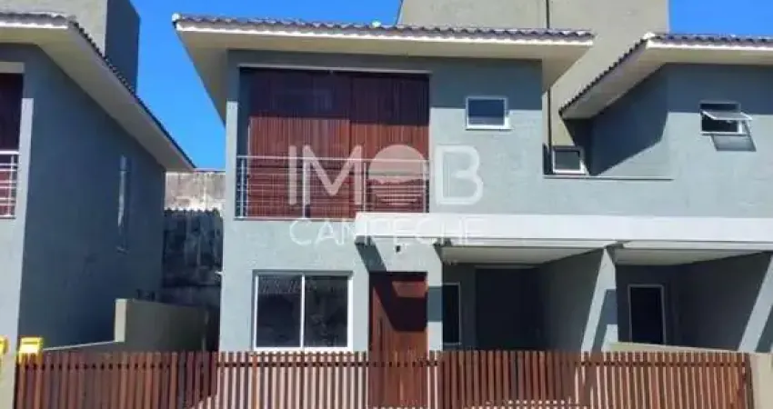 Casa com 3 quartos à venda na Rua Fidélis Govoni, 134, Campeche, Florianópolis