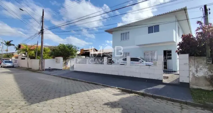 Prédio à venda na Rua José Xavier da Rosa, 705, Carianos, Florianópolis