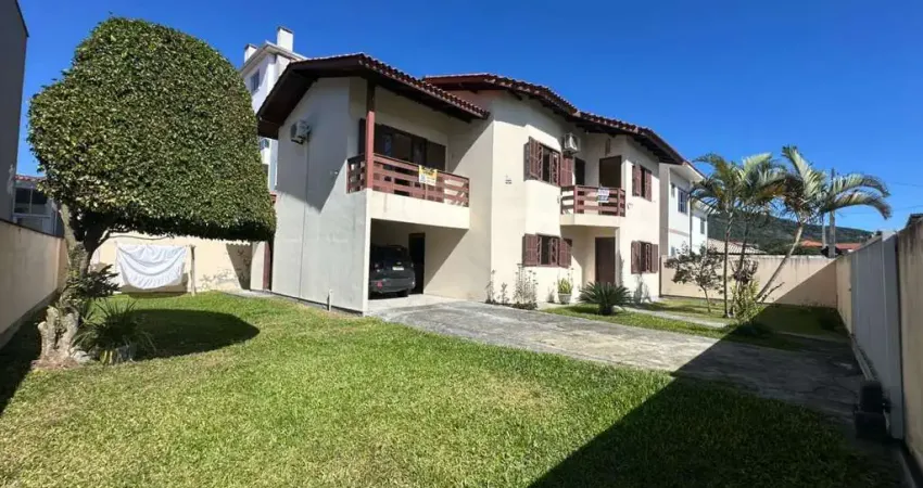 Casa para Venda em Florianópolis, Ingleses do Rio Vermelho, 3 dormitórios, 1 suíte, 3 banheiros, 3 vagas