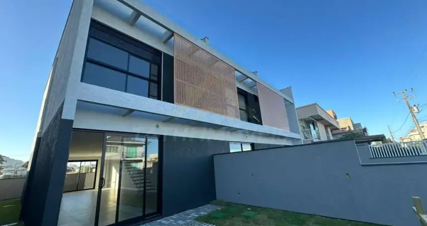 Casa para Venda em Florianópolis, Ingleses do Rio Vermelho, 3 dormitórios, 3 suítes, 4 banheiros, 2 vagas