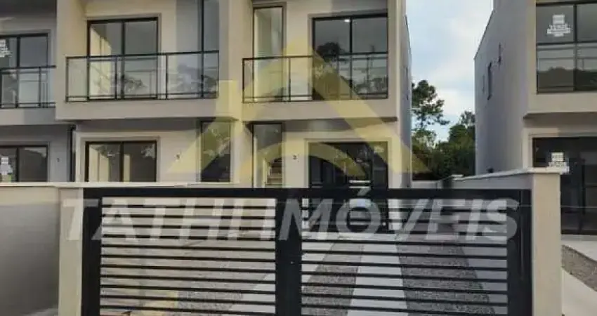 Casa para Venda em Florianópolis, São João do Rio Vermelho, 2 dormitórios, 2 suítes, 2 banheiros, 2 vagas