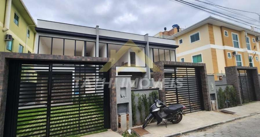 Casa para Venda em Florianópolis, Ingleses do Rio Vermelho, 3 dormitórios, 3 suítes, 4 banheiros, 2 vagas