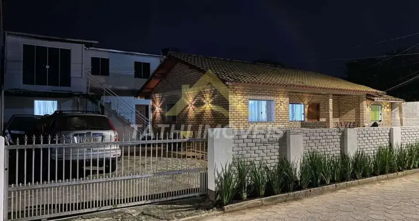 Casa para Venda em Florianópolis, Ingleses do Rio Vermelho, 8 dormitórios, 8 banheiros, 4 vagas