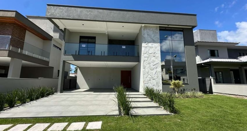 Casa para Venda em Florianópolis, São João do Rio Vermelho, 4 dormitórios, 3 suítes, 4 banheiros, 2 vagas