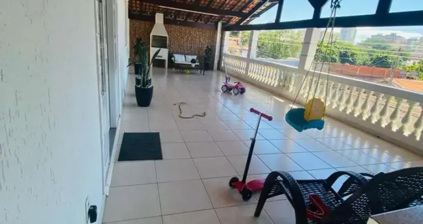 Casa com 3 quartos à venda na Rua Apeninos, 38, Jardim Satélite, São José dos Campos