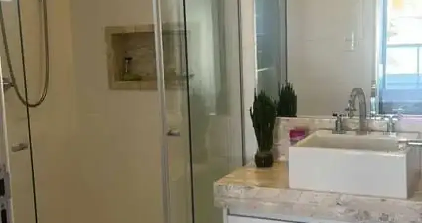 Lindo Sobrado á venda no condomínio Floradas da Serra no bairro Urbanova, em São José dos Campos/SP