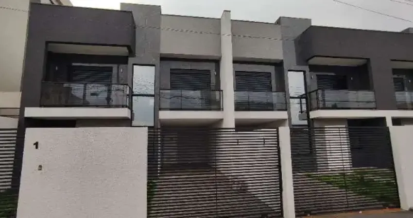 Casa com 3 quartos à venda na Rua Rosa Macarini, 447, Emiliano Perneta, Pinhais