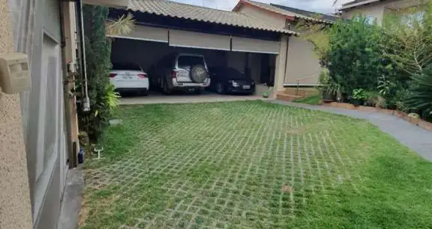 CASA NO JARDIM NOVO MUNDO Casa de Rua com 5 Quarto(s) e 4 banheiro(s) à Venda, 500 por R$ 1.600.000 no setor Jardim Novo Mundo AD11253