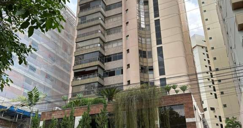 Apartamento 4 suítes em frente ao Parque Vaca Brava no Edifício Boulevard Apartamento com 4 Quarto(s) e 5 banheiro(s) à Venda, 378 por R$ 2.400.000 no setor Setor Bueno AD16143
