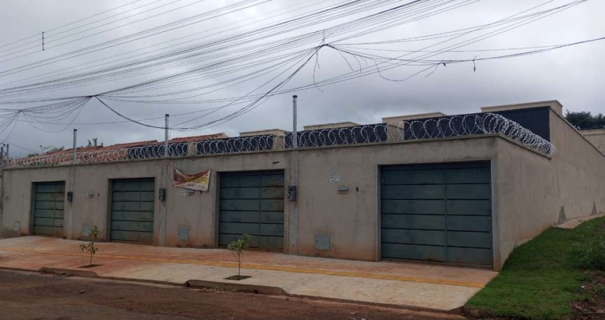 Casa no Parque Industrial João Braz  Casa de Rua com 2 Quarto(s) e 2 banheiro(s) à Venda, 125 por R$ 370.000 no setor Parque Industrial Joao Bras 2 AD18461