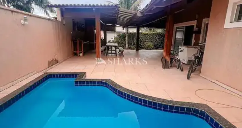 CASA JARDINS MADRI Casa em Condomínio com 4 Quarto(s) e 6 banheiro(s) à Venda, 286 por R$ 2.200.000 no setor Jardins Madri AX21423