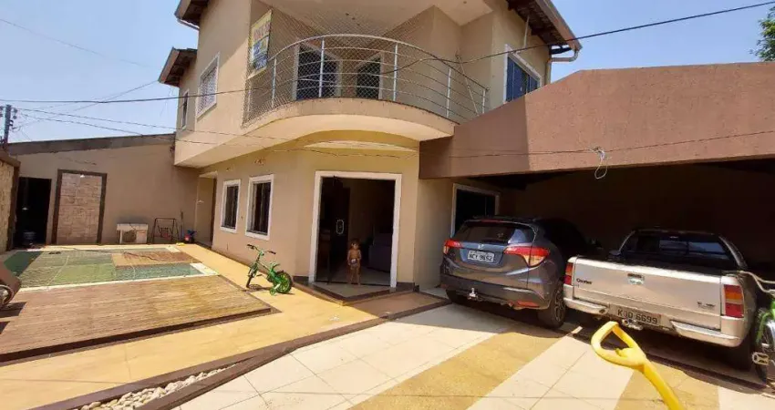 Sobrado - Jardim Bela Morada / Aparecida de Goiânia-GO Sobrado com 3 Quarto(s) e 3 banheiro(s) à Venda, 160 por R$ 850.000 no setor Jardim Bela Morada AX22505
