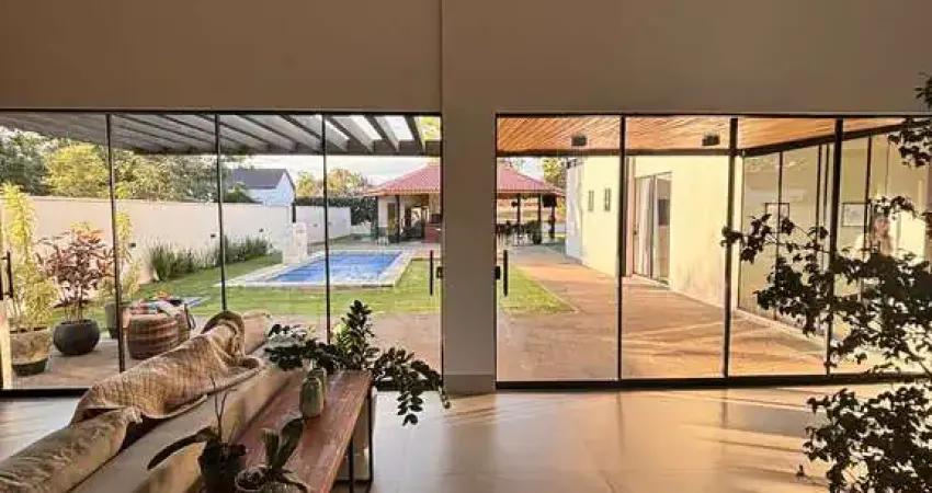 Portal do Sol Green  Casa em Condomínio com 4 Quarto(s) e 8 banheiro(s) à Venda, 615 por R$ 6.500.000 no setor Residencial Goiânia Golfe Clube AD22718