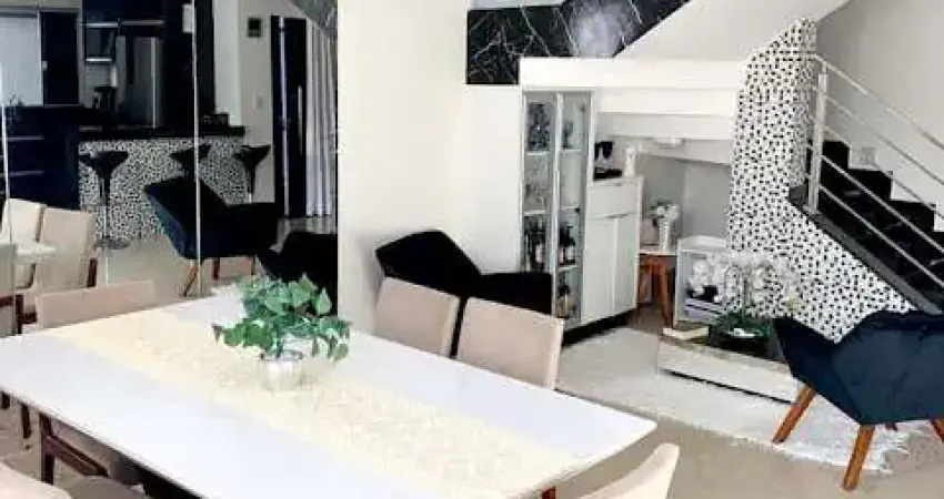 SOBRADO JARDIM OLIMPICO Casa de Rua com 3 Quarto(s) e 3 banheiro(s) à Venda, 218 por R$ 790.000 no setor Jardim Olimpico VN22869