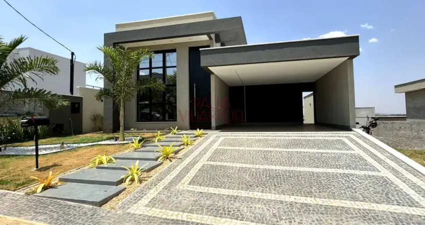 Casa com 3 suítes em condomínio fechado Casa em Condomínio com 3 Quarto(s) e 5 banheiro(s) à Venda, 360 por R$ 1.590.000 no setor Jardins Nápoles FL24019