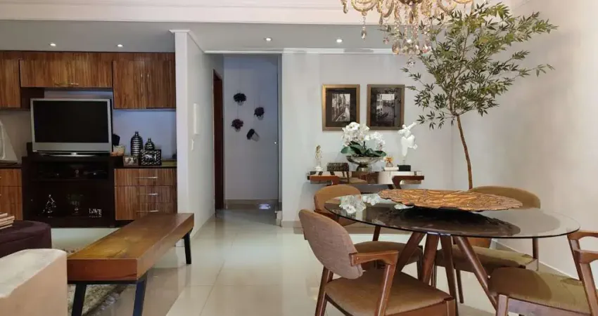 Sobrado Condomínio Fechado - Jardim América  Casa em Condomínio com 4 Quarto(s) e 4 banheiro(s) à Venda, 226 por R$ 760.000 no setor Jardim América TA24724