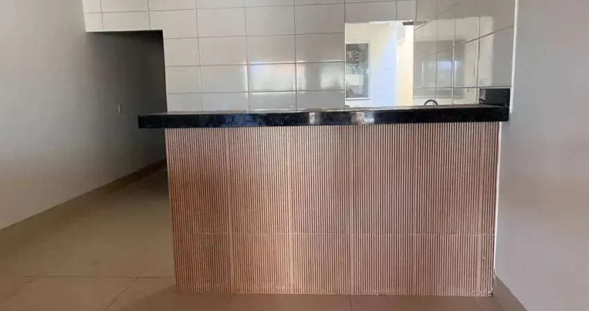 Casa Residencial Casa de Rua com 2 Quarto(s) e 1 banheiro(s) à Venda, 89.85 por R$ 250.000 no setor Residencial Monte Pascoal AD25019