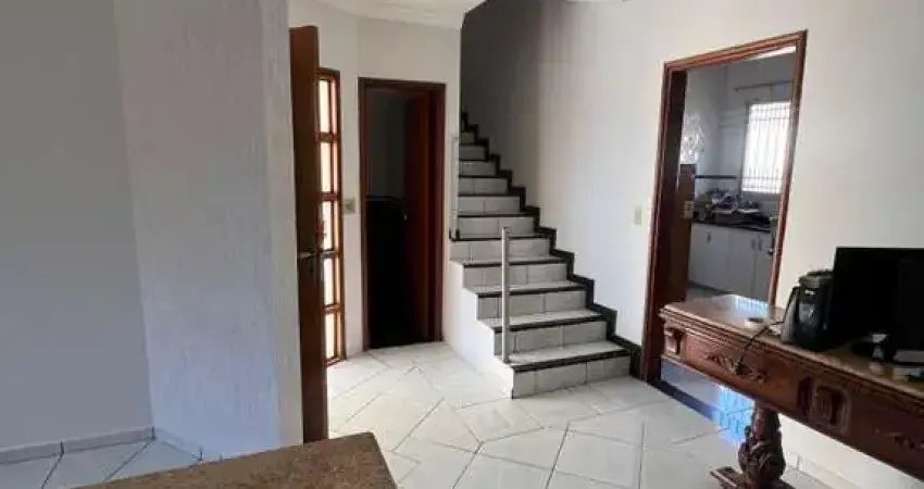 Sobrado no jardim américa casa de rua com 3 quarto(s) e 3 banheiro(s) à venda, 296.34 por r$ 990.000 no setor jardim américa in25031