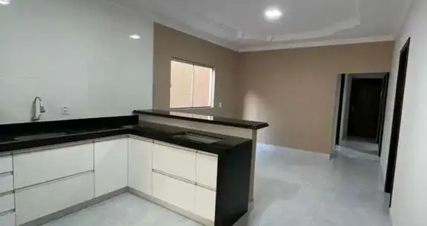 casa residencial solar ville Casa de Rua com 4 Quarto(s) e 2 banheiro(s) à Venda, 250 por R$ 600.000 no setor Residencial Solar Ville TA25634