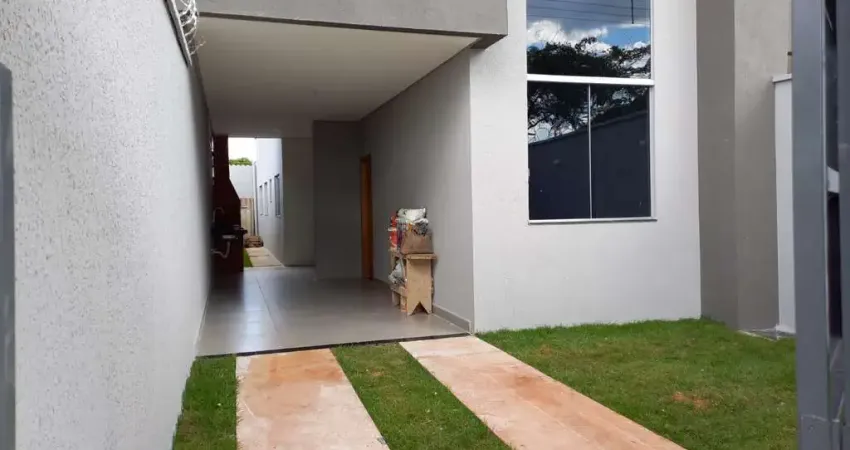 casa Jardim Real Casa de Rua com 3 Quarto(s) e 2 banheiro(s) à Venda, 99.9 por R$ 330.000 no setor Jardim Real IN25813