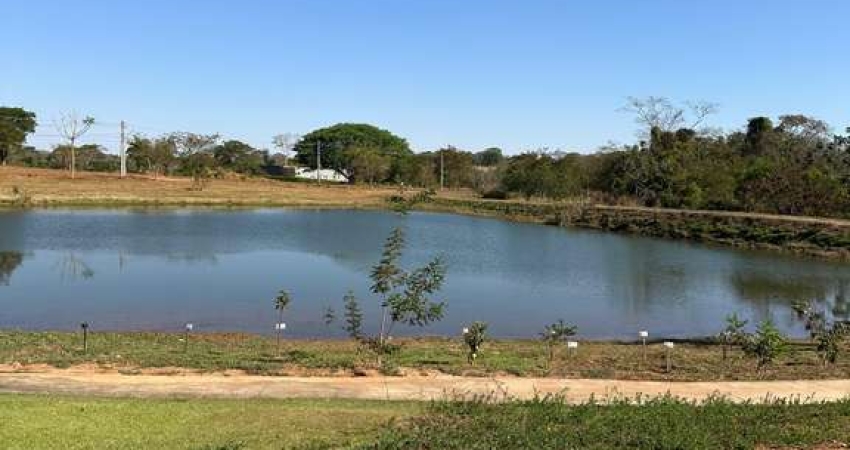 Terreno em Condomínio Galileia Complexo Terra Santa - Trindade Área / Terreno à Venda, 1054 por R$ 210.000 no setor Condomínio de Chácaras Galiléia VN26471