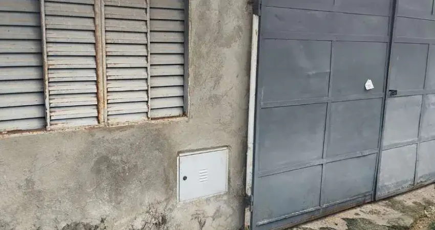 Casa Simples 03 Quartos 01 suíte  Casa de Rua com 2 Quarto(s) e 2 banheiro(s) à Venda, 99 por R$ 220.000 no setor Residencial Itamaracá VN26613