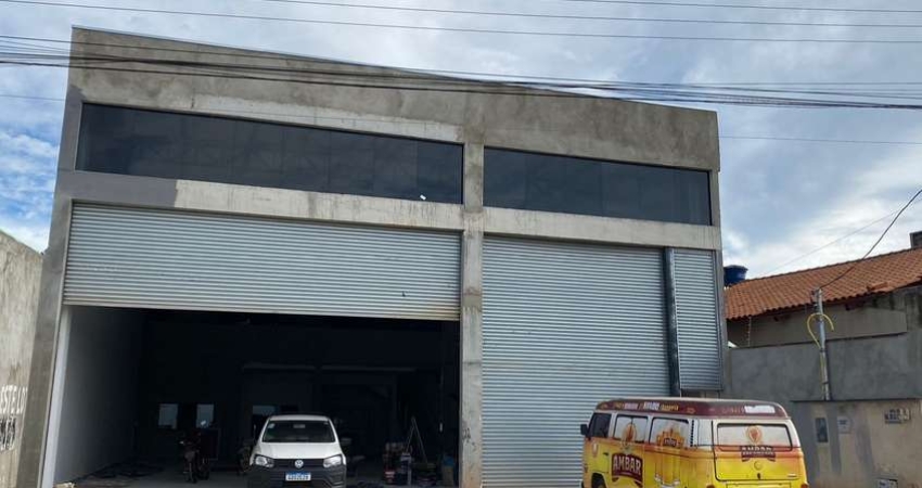 Galpão comercial no Setor Alto do Vale  Galpão / Depósito à Venda, 366 por R$ 1.500.000 no setor Setor Alto do Vale TA27275