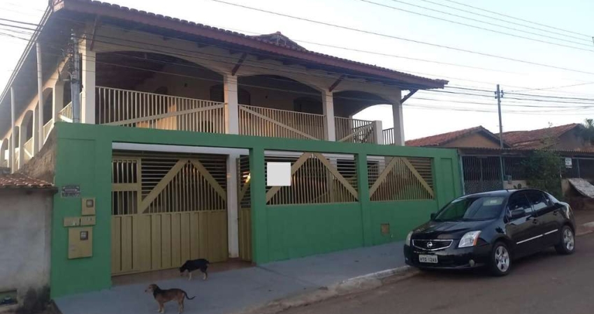 Sobrado - Região Noroeste  Sobrado com 4 Quarto(s) e 3 banheiro(s) à Venda, 316 por R$ 600.000 no setor Setor Morada do Sol ST25874