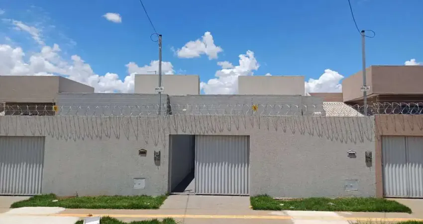 CASA, 2 QT, SUITE, COM ÁREA GOURMET E CHURRASQUEIRA A CARVÃO Casa de Rua com 2 Quarto(s) e 2 banheiro(s) à Venda, 97.36 por R$ 323.900 no setor BAIRRO INDEPENDÊNCIA AD27909